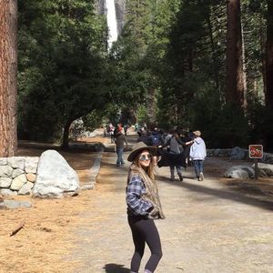 Meet your Posher, Pia